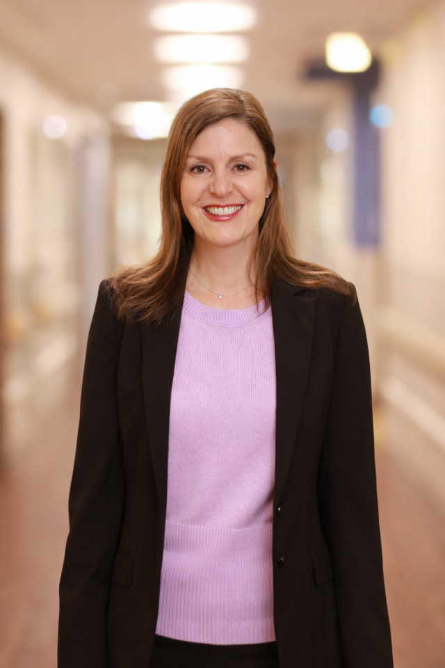 Headshot of Amy Staggs